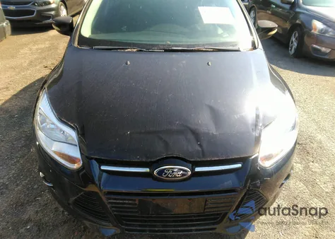 2012 Ford Focus Sel z USA, uszkodzony, nr VIN 1FAHP3M28CL356510